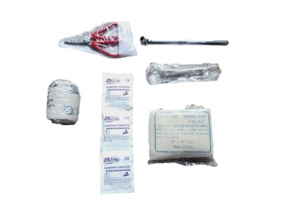 Lexus First Aid Kit PT420-00080