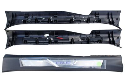 Lexus Illuminated Door Sills, Black PT944-48160-20