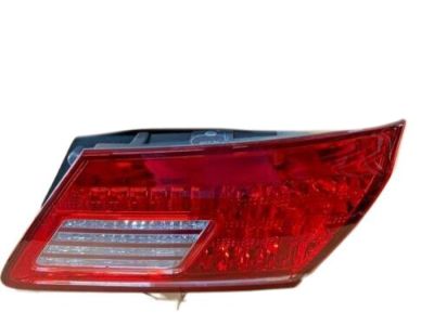 Lexus 81581-33190 Lens And Body, Rear Lamp, RH