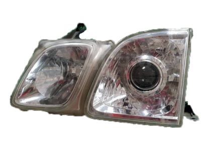 2001 Lexus LX470 Headlight - 81150-60801