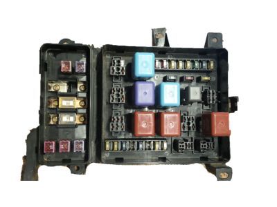 1999 Lexus LX470 Fuse Box - 82720-60022