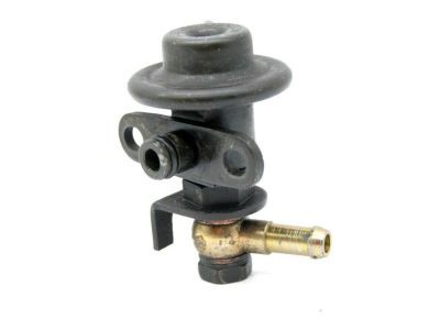 Lexus 23280-46010 Regulator Assy, Fuel Pressure