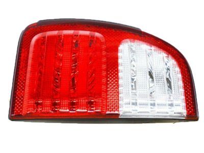 Lexus 81581-60040 Lens And Body, Rear Lamp, RH