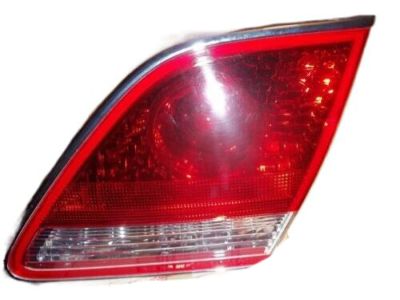 Lexus 81581-33100 Lens & Body